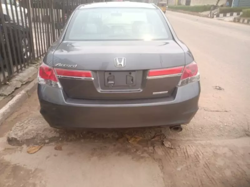Honda Accord   - 2012