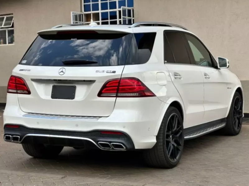 Mercedes-Benz GLE 63 AMG   - 2018