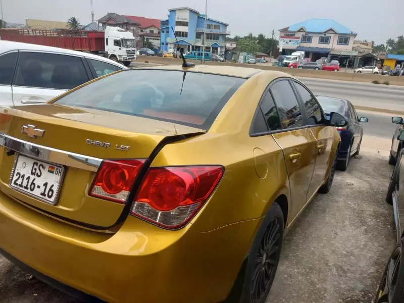 Chevrolet Cruze   - 2014