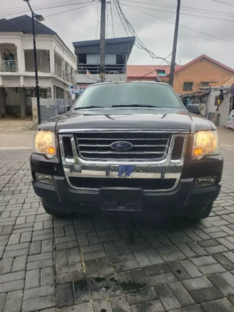 Ford explorer trac   - 2007