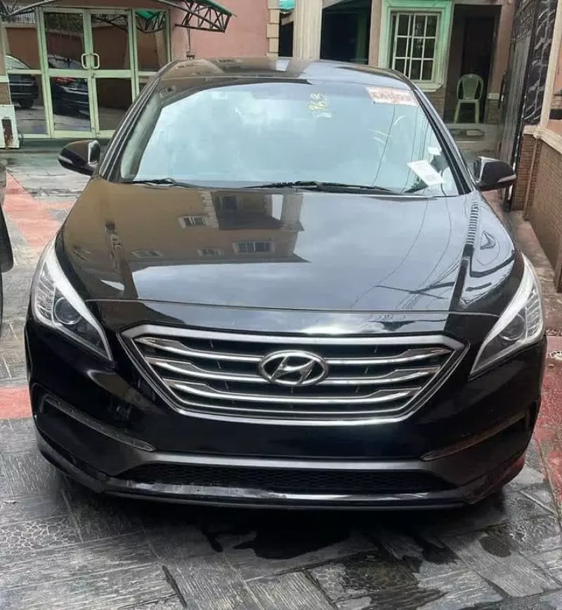 Hyundai Sonata   - 2015