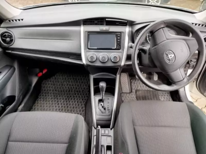 Toyota Fielder    - 2018