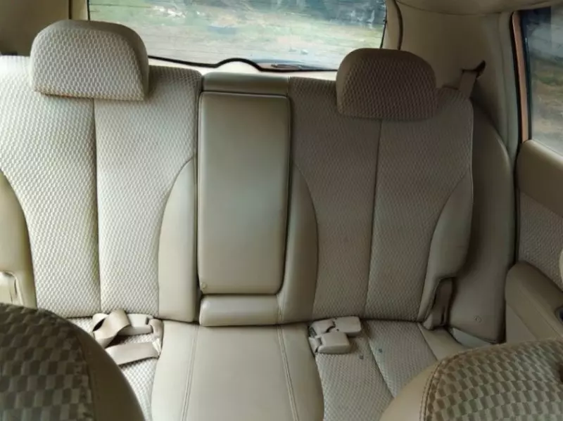 Nissan Tiida   - 2008