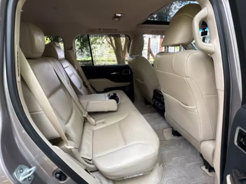 Toyota Landcruiser 300   - 2021