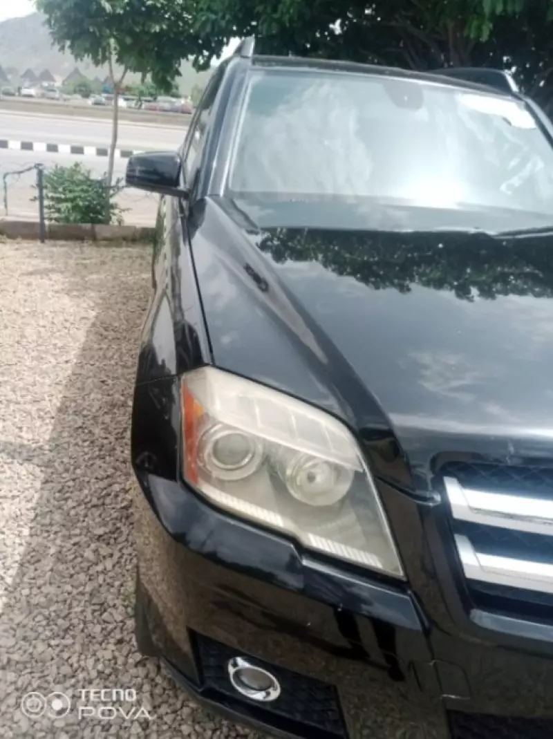 Mercedes-Benz GLK 350   - 2012