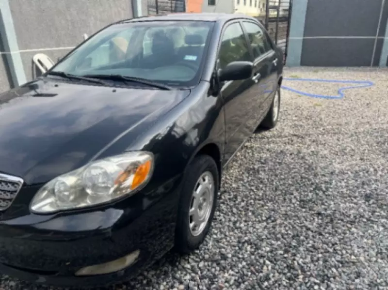 Toyota Corolla   - 2007