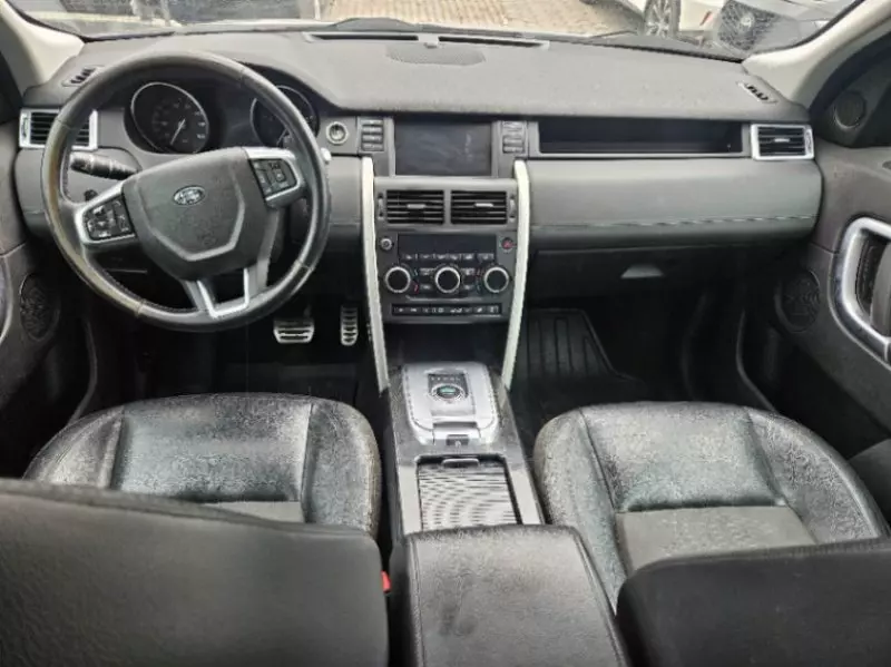 Land Rover Discovery Sport   - 2016