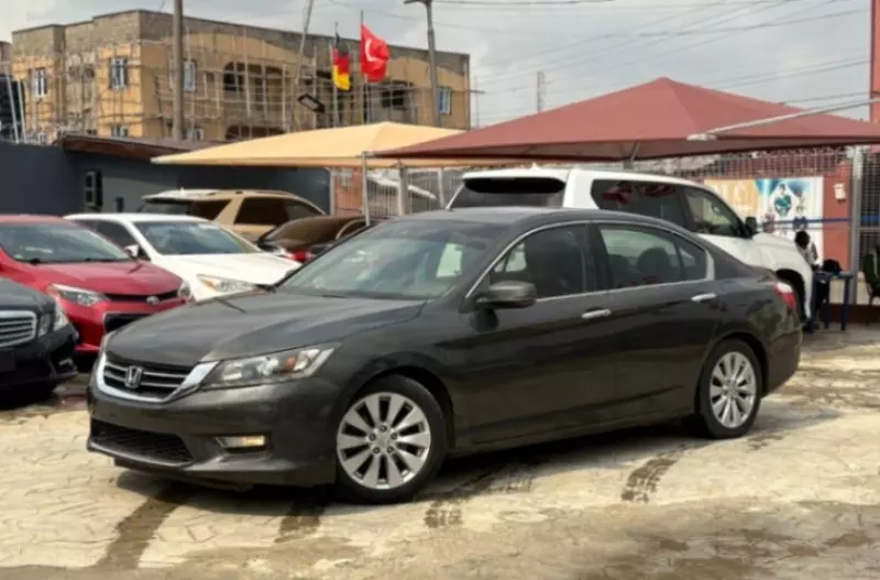 Honda Accord   - 2014