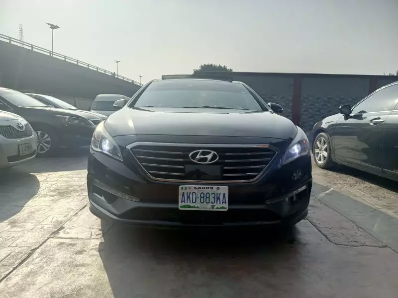 Hyundai Sonata   - 2015