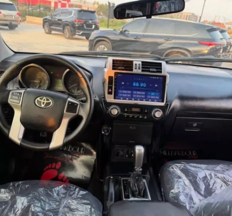 Toyota Land Cruiser Prado   - 2014