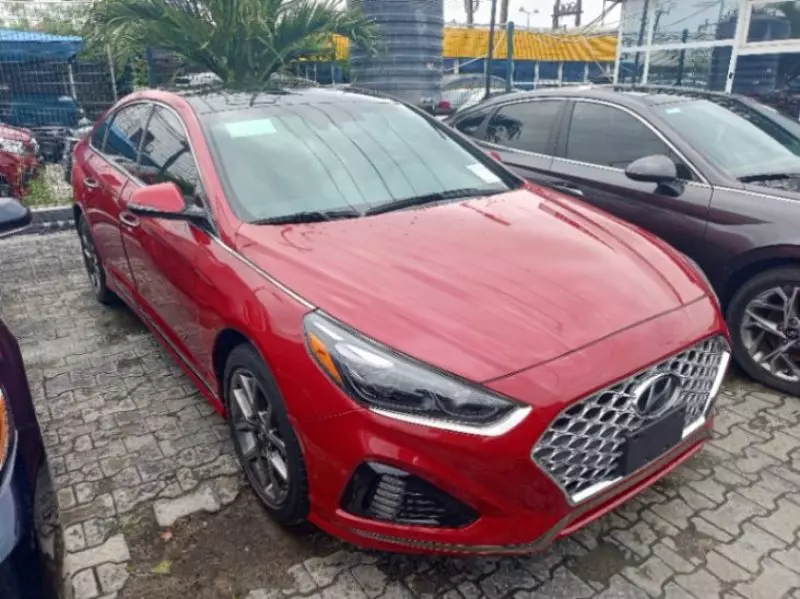 Hyundai Sonata   - 2019