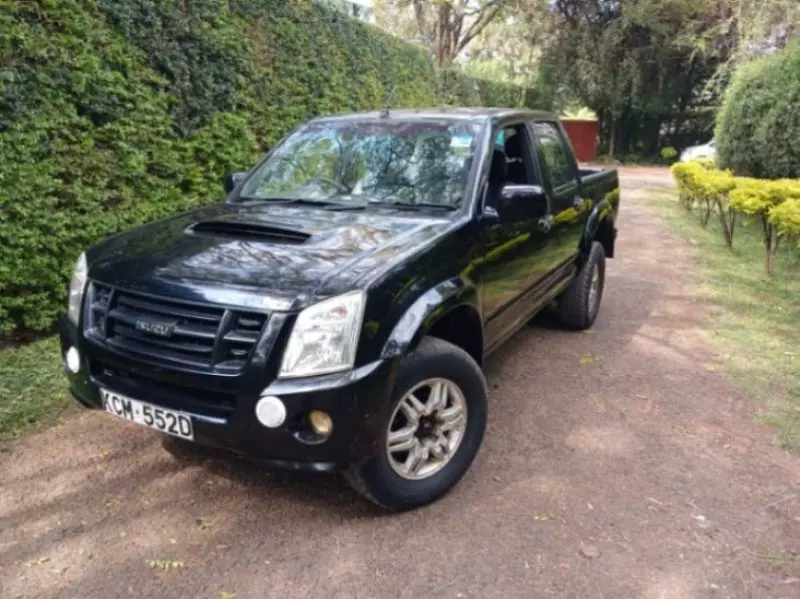 Isuzu D-Max   - 2011