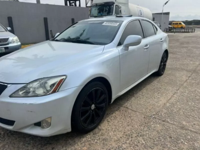 Lexus IS - 2008