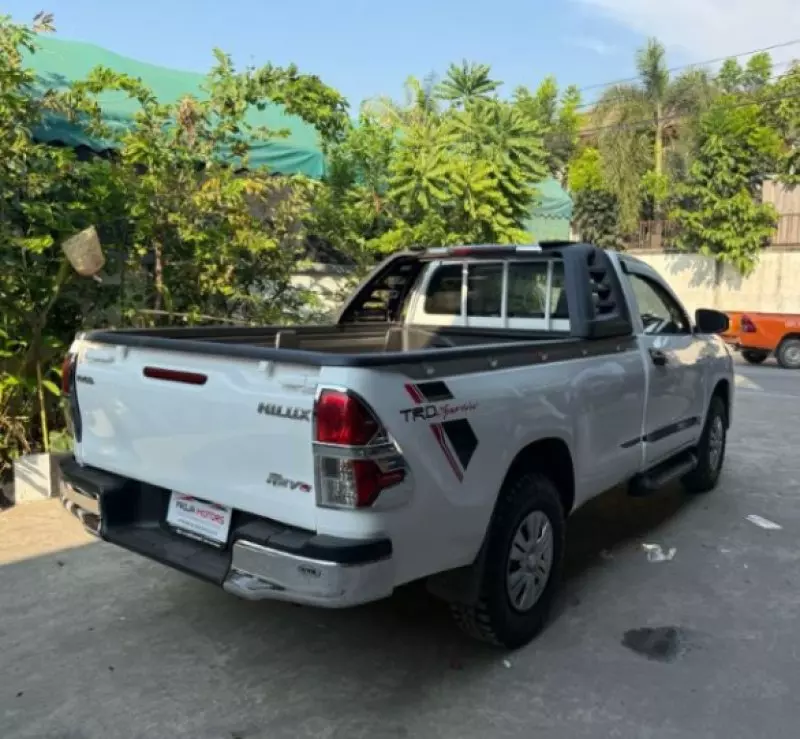 Toyota Hilux Surf    - 2018