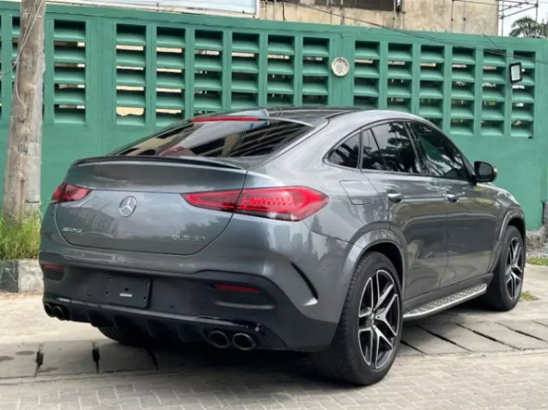 Mercedes-Benz GLE-Class   - 2021