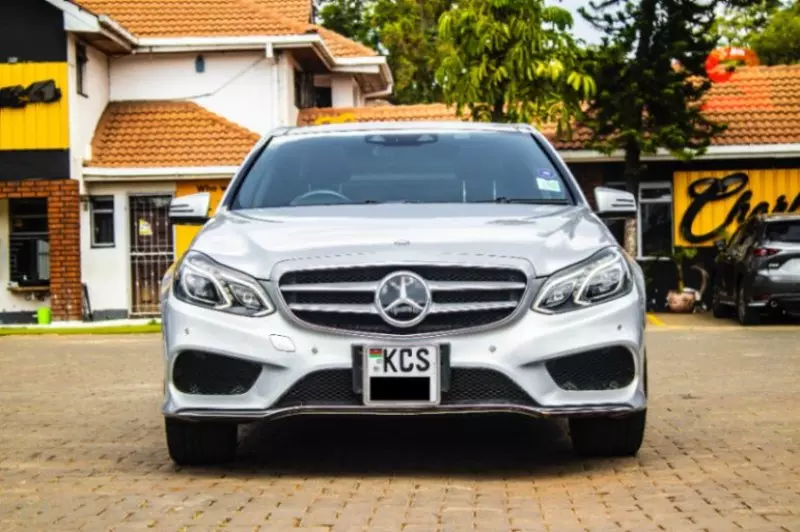 Mercedes-Benz E 250   - 2012