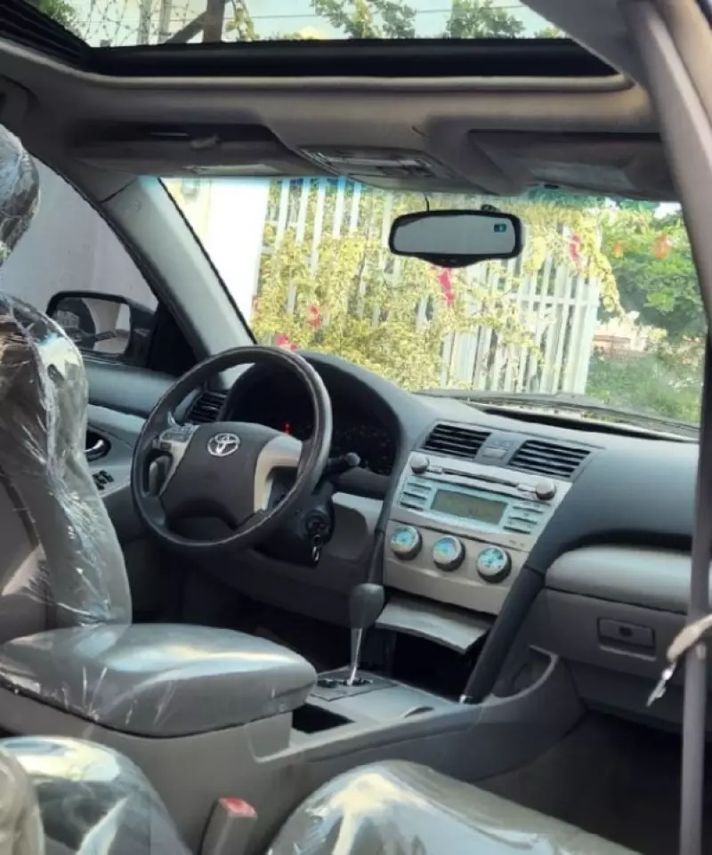 Toyota Camry   - 2007