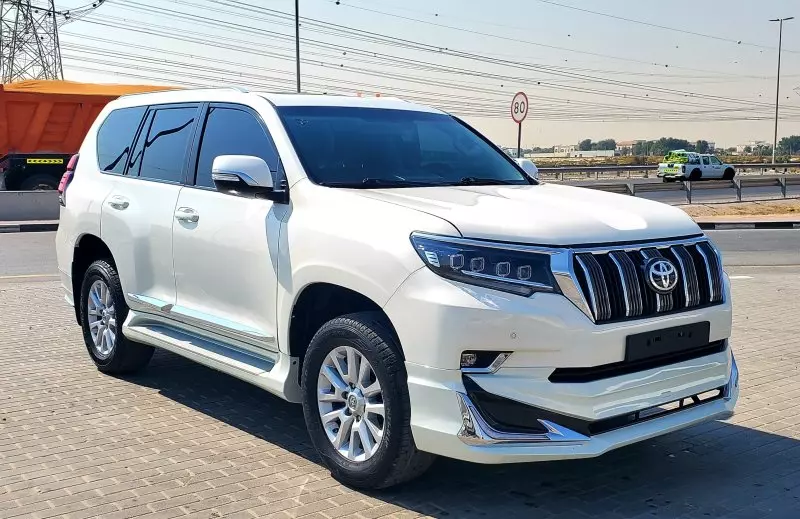 Toyota  Land Cruiser VXR V8   - 2017
