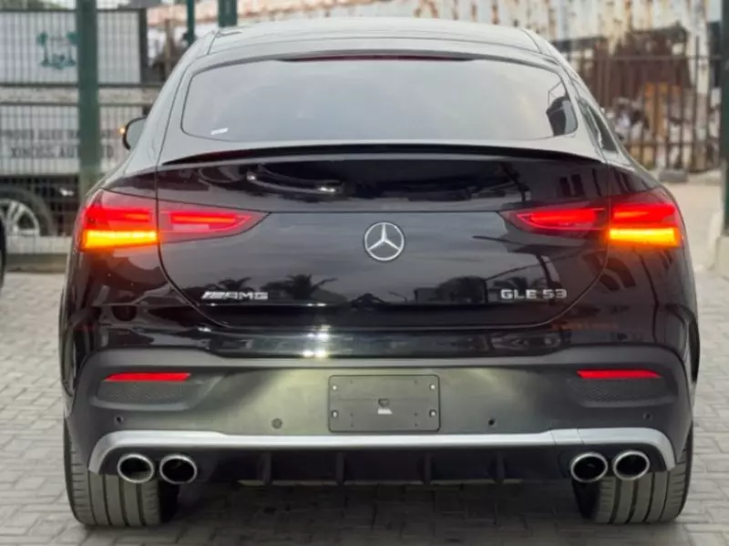 Mercedes-Benz GLE 53 S   - 2024