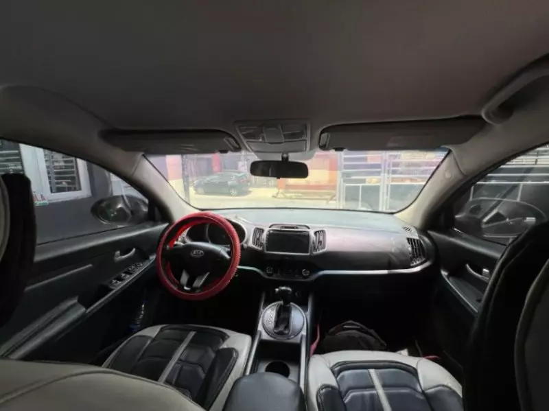 KIA Sportage   - 2012