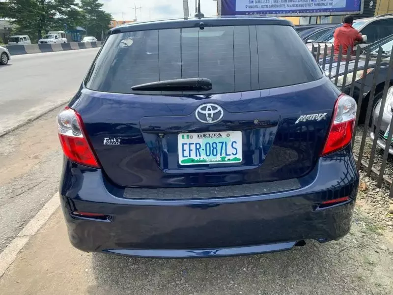 Toyota Matrix   - 2012