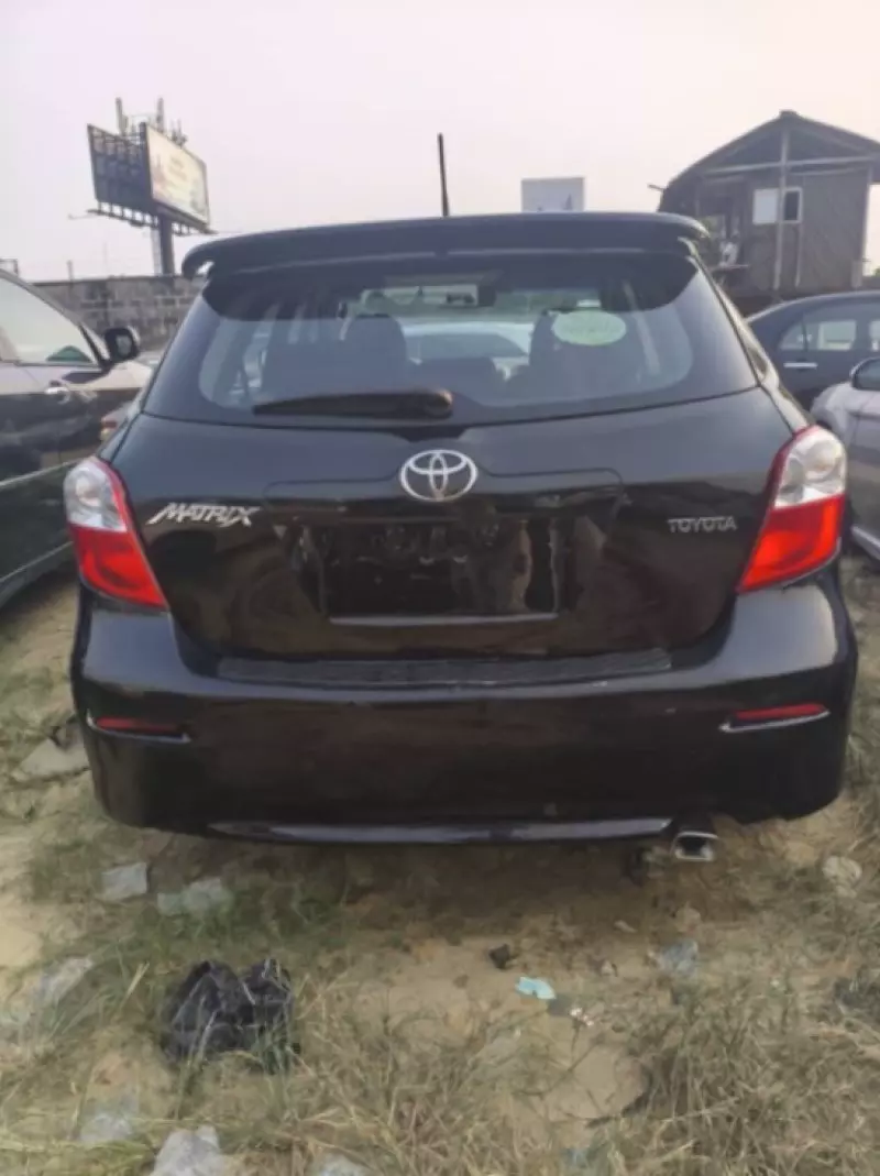 Toyota Corolla Matrix   - 2009