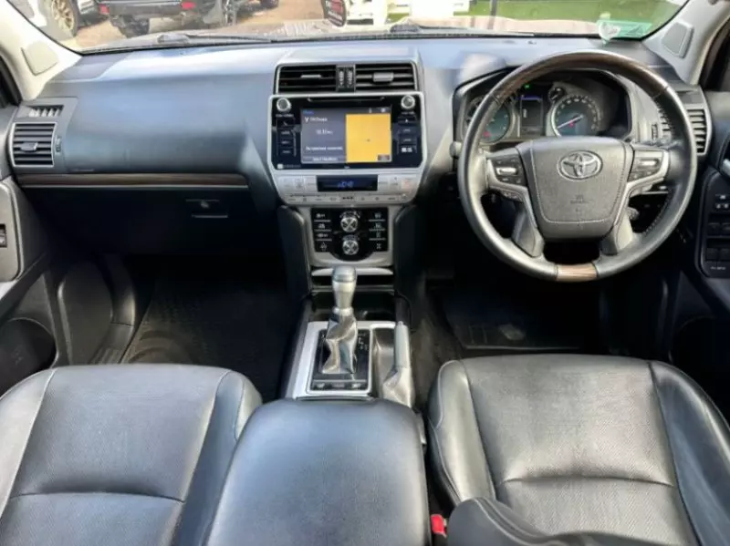 Toyota Landcruiser Prado