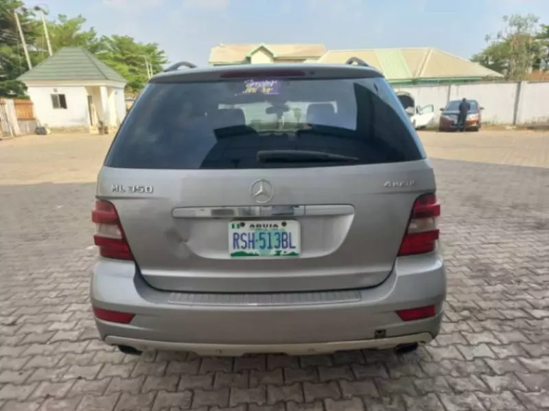 Mercedes-Benz ML 350   - 2009