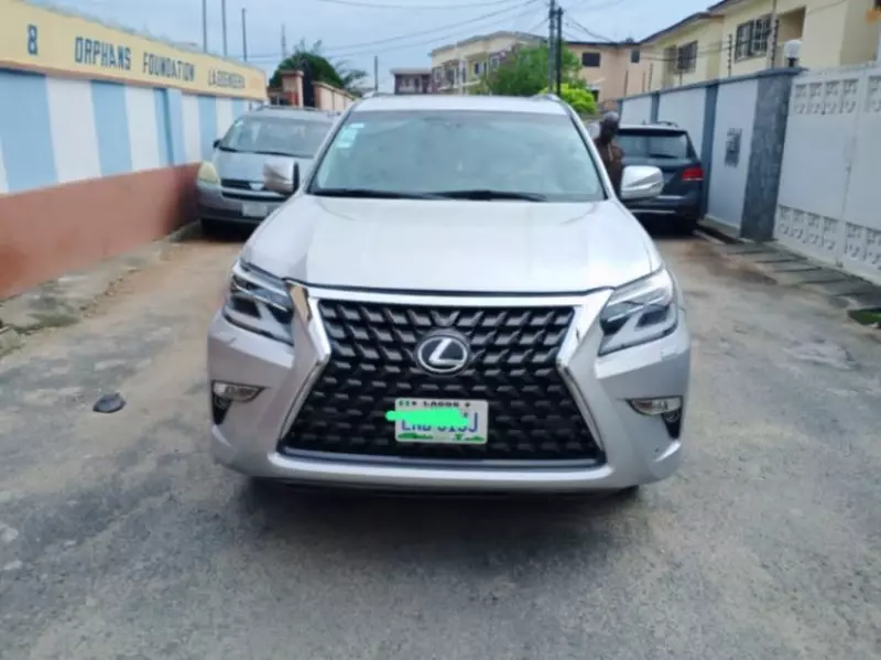 Lexus GX 460   - 2014