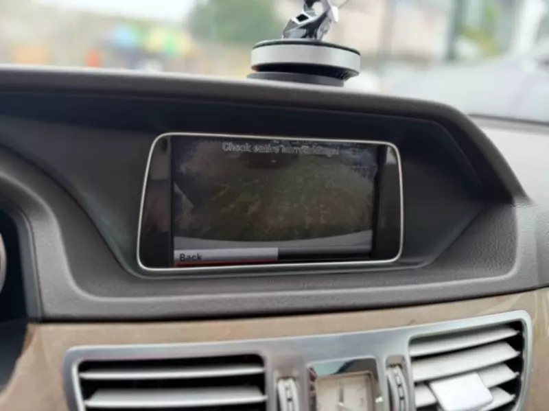 Mercedes-Benz E 350   - 2014