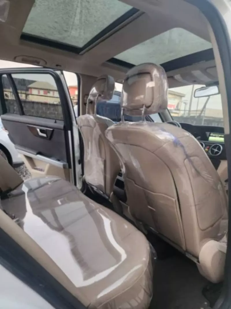 Mercedes-Benz GLK 350   - 2015