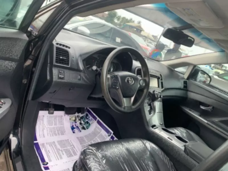 Toyota Venza   - 2013