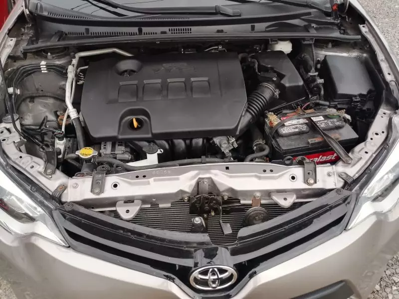 Toyota Corolla   - 2014
