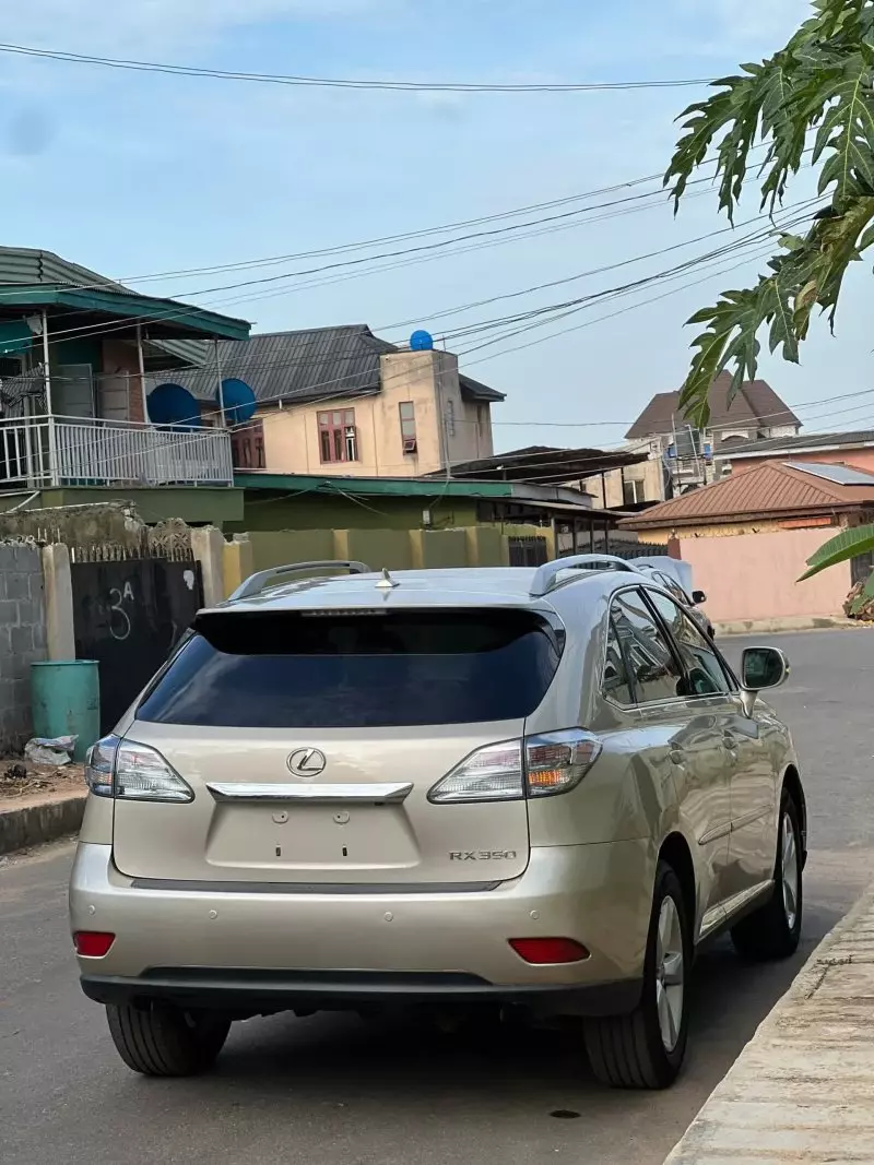 Lexus RX 350   - 2011