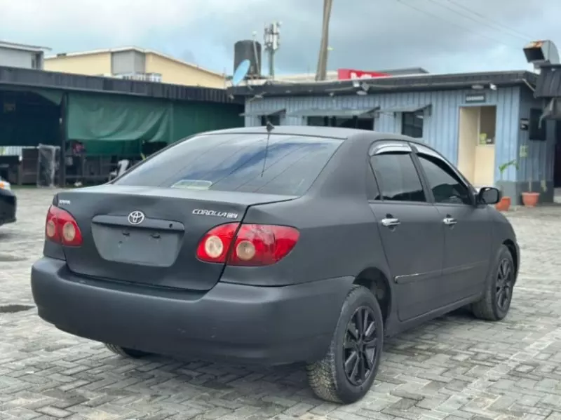 Toyota Corolla   - 2008