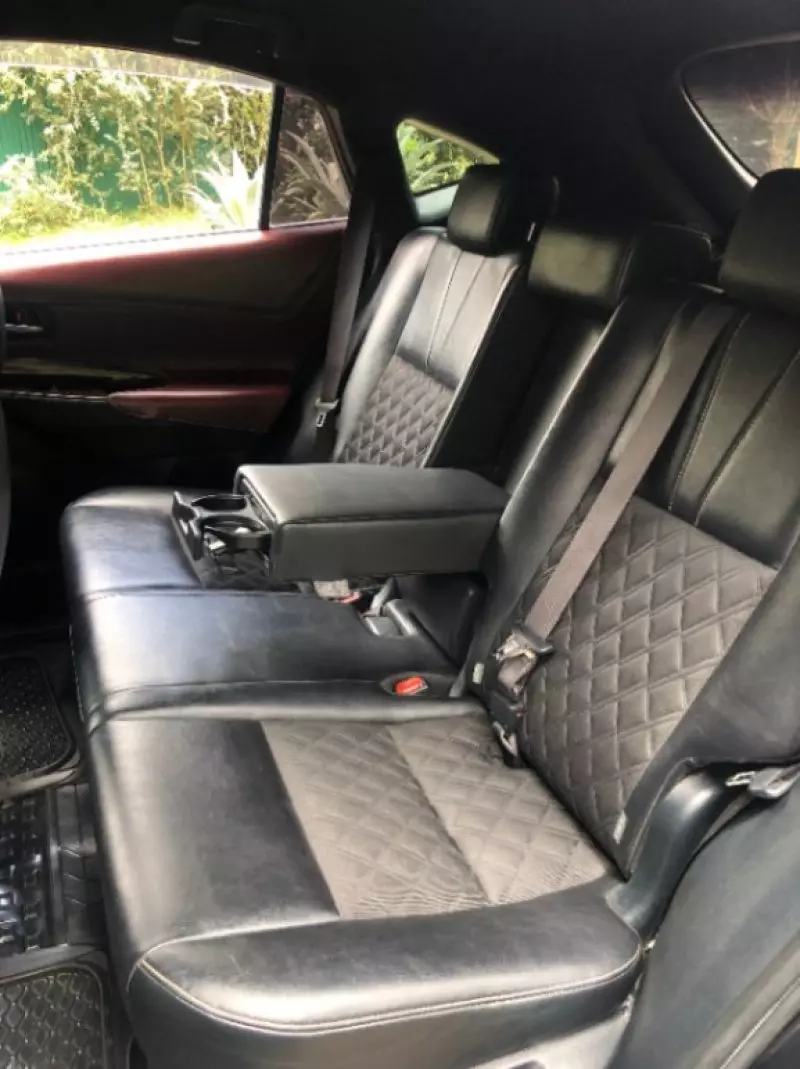 Toyota Harrier   - 2014