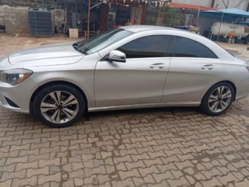 Mercedes-Benz CLA 250   - 2014
