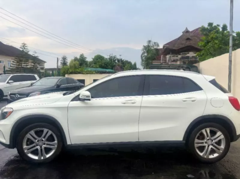 Mercedes-Benz GLA 250