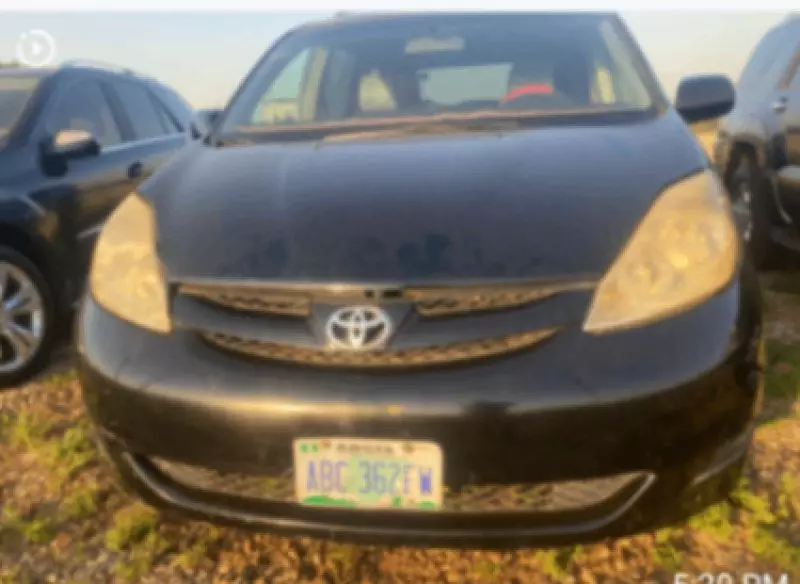 Toyota Sienna