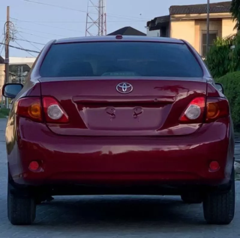 Toyota Corolla   - 2013