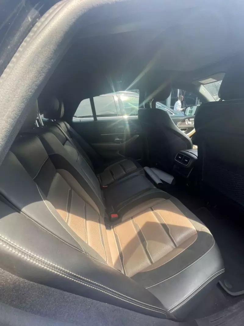 Mercedes-Benz GLE 53 AMG   - 2021