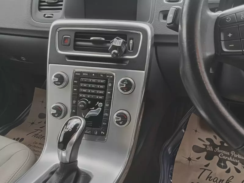 Volvo V60   - 2017