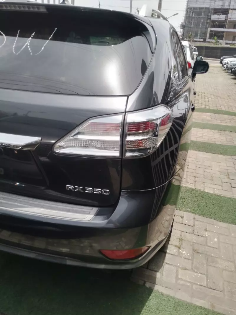 Lexus RX 350   - 2010