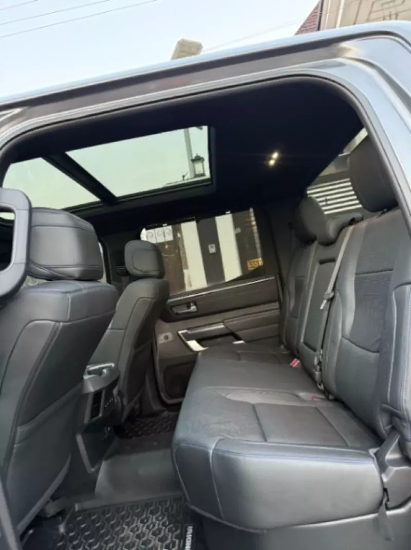 Toyota Tundra   - 2023