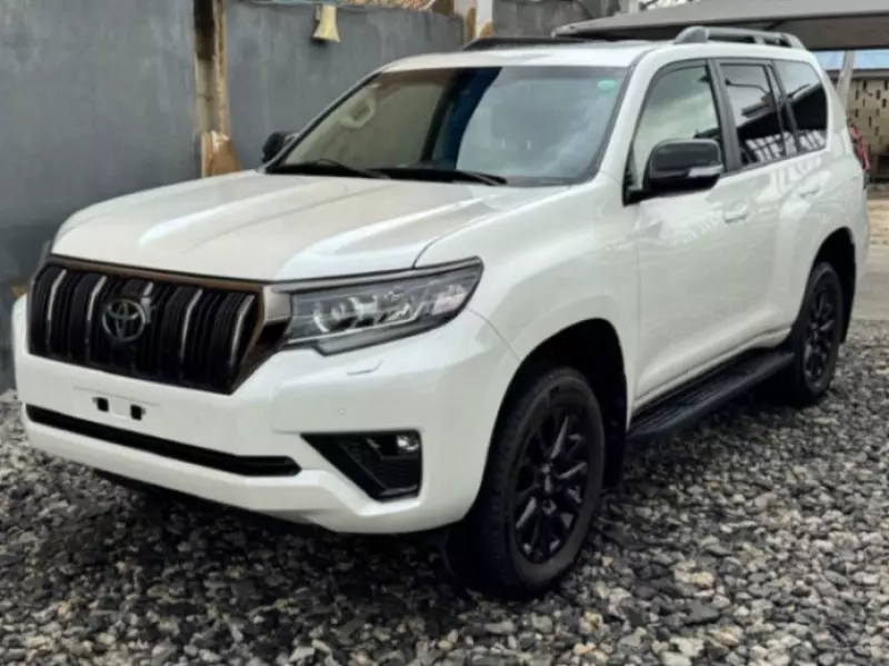 Toyota Landcruiser Prado   - 2022