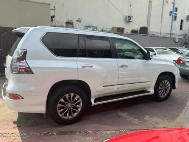 Lexus GX 460   - 2014