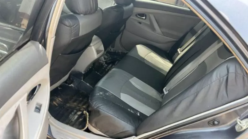 Toyota Camry   - 2011