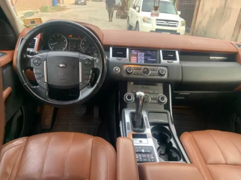 RANGE ROVER Vogue   - 2012