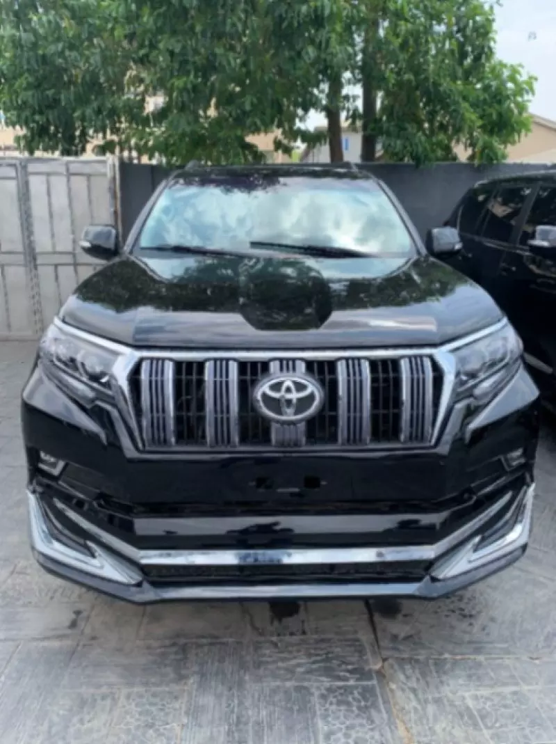 Toyota Land Cruiser Prado TX L   - 2011