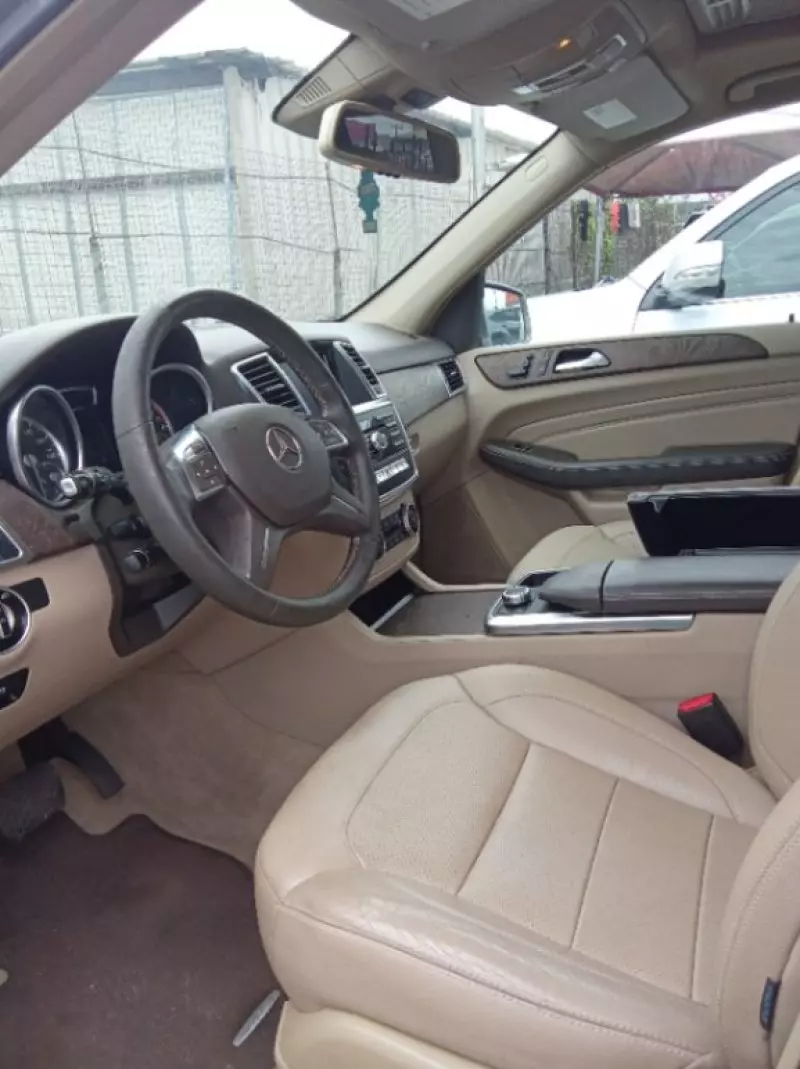 Mercedes-Benz ML 350   - 2015